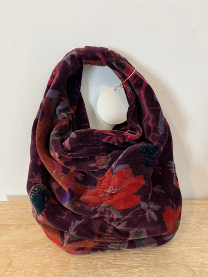 DARWIN COLLECTION. Bolso flores terciopelo