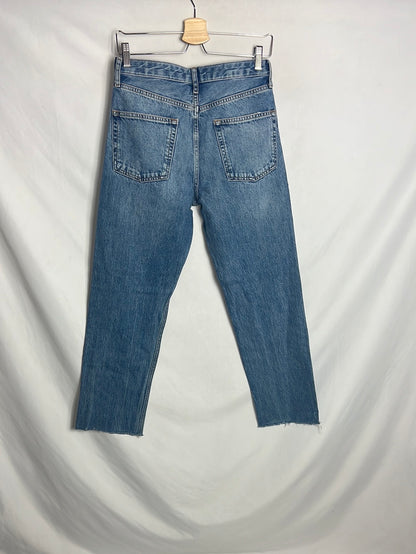 ZARA. Pantalón denim recto rotos. T 36