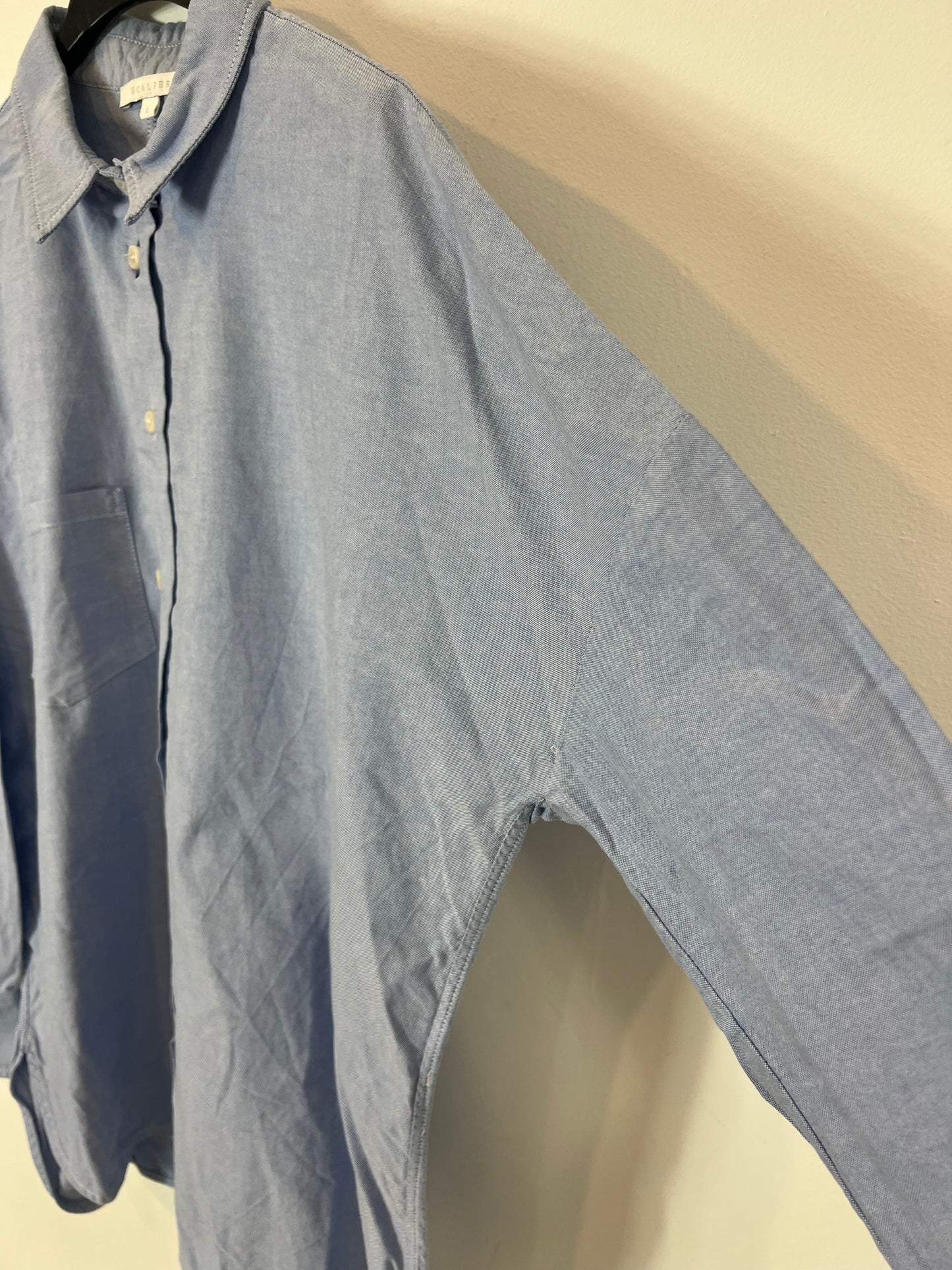 SCALPERS. Camisa Oxford azul . T L