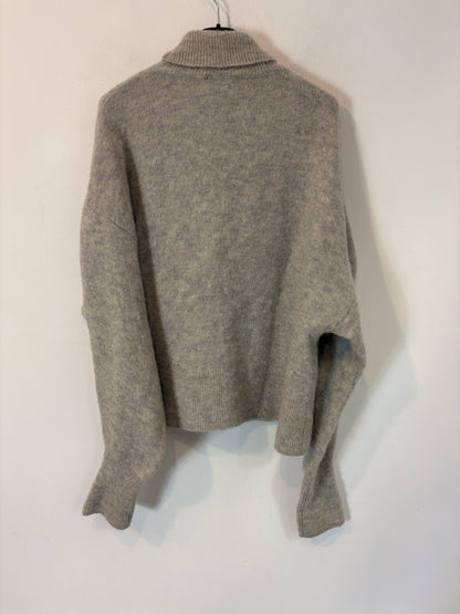 MASSIMO DUTTI. Short green skirt with pocket T.xs