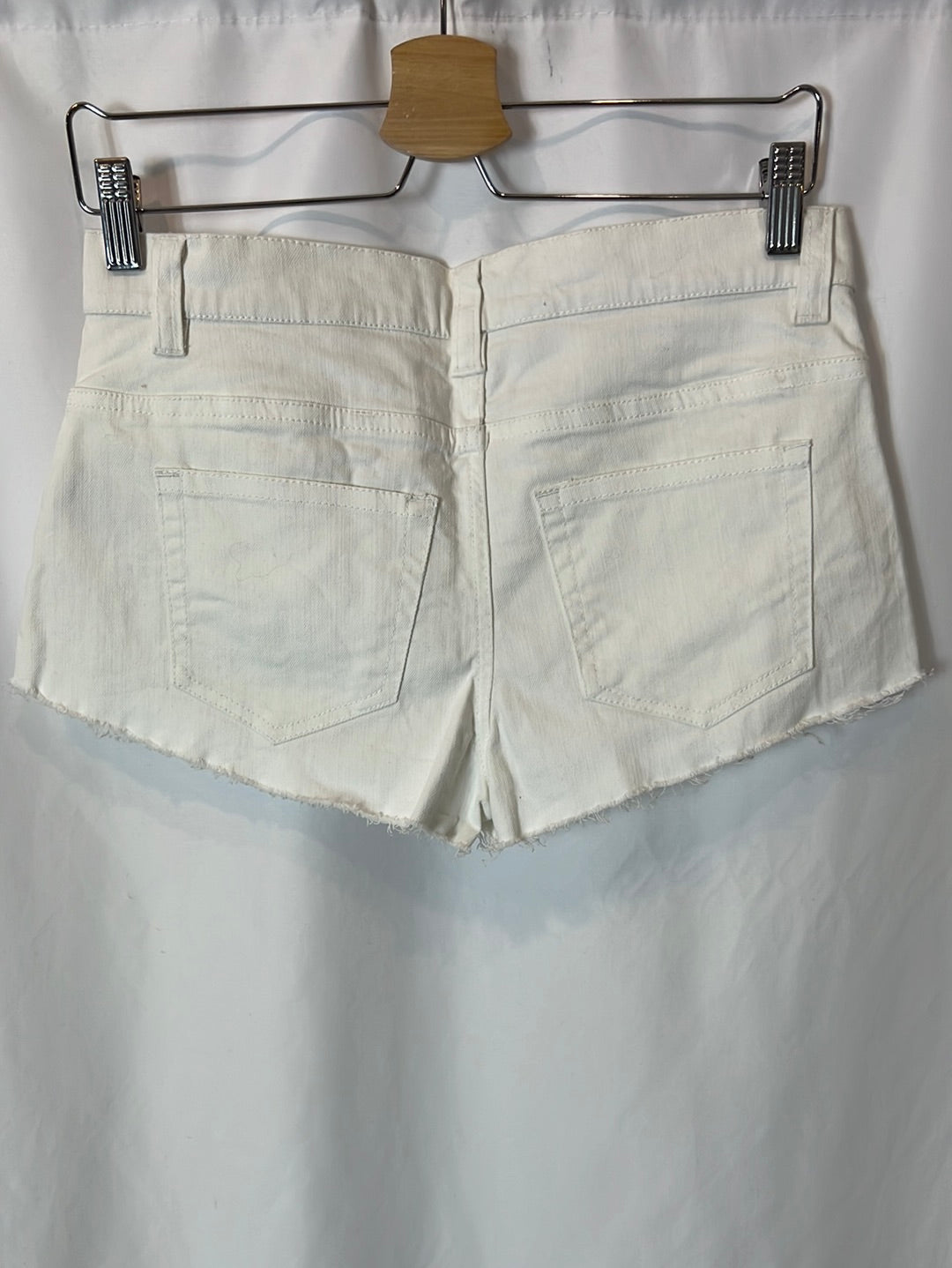 ANTIK BATIK. Sequin denim shorts. T.S.