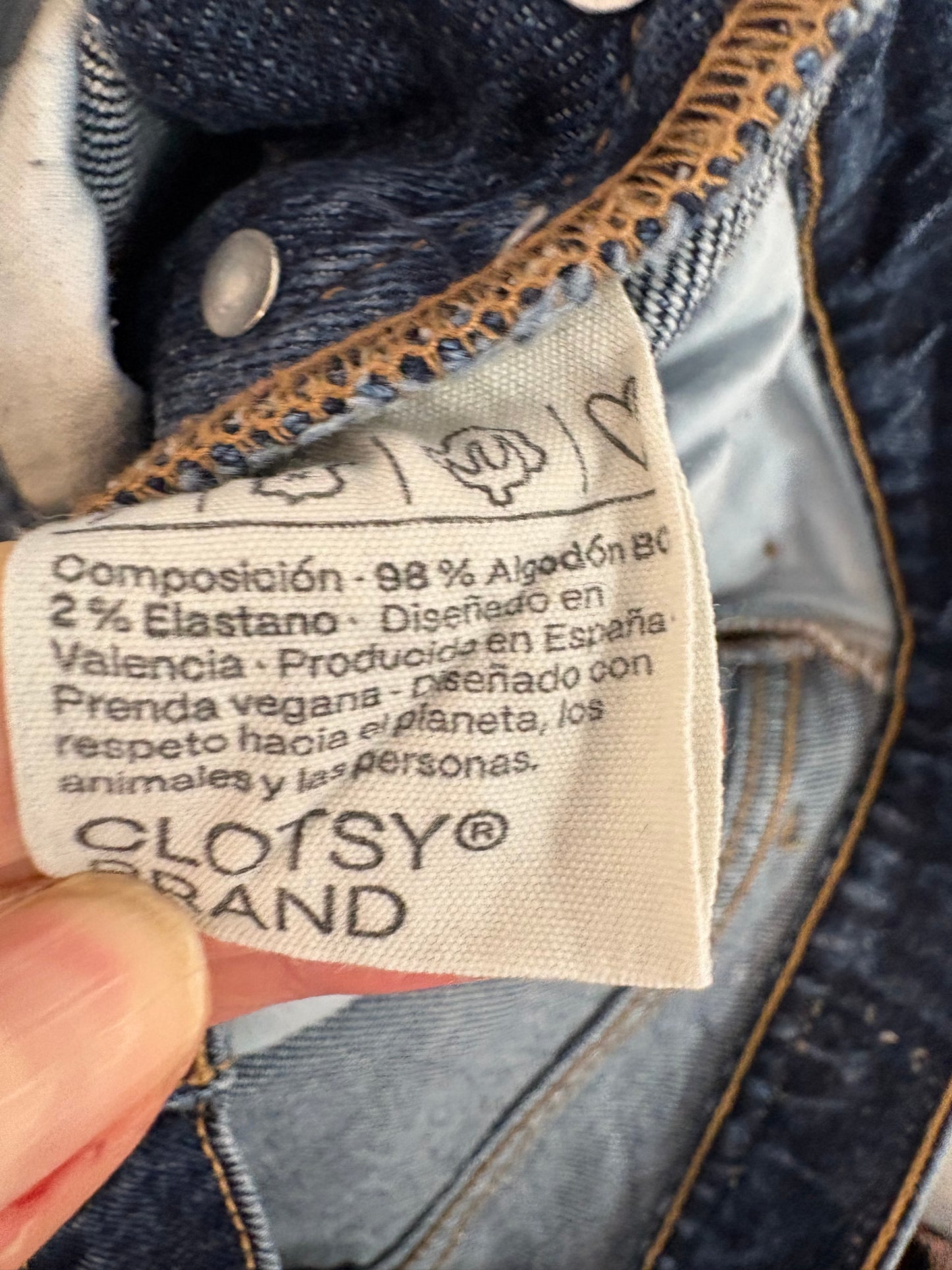 BARILOCHE. Houndstooth trousers size 36