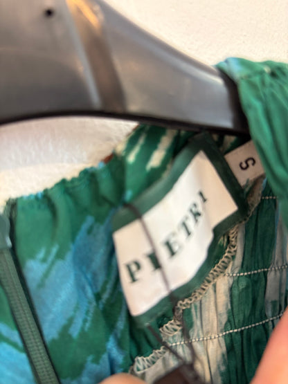 PIETRA. Blusa verde nido de abeja