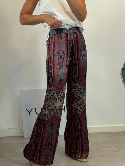 ETRO. Flowy trousers with a burgundy print. Size 36