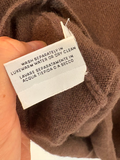 OTHERS. Brown cashmere turtleneck sweater. TS