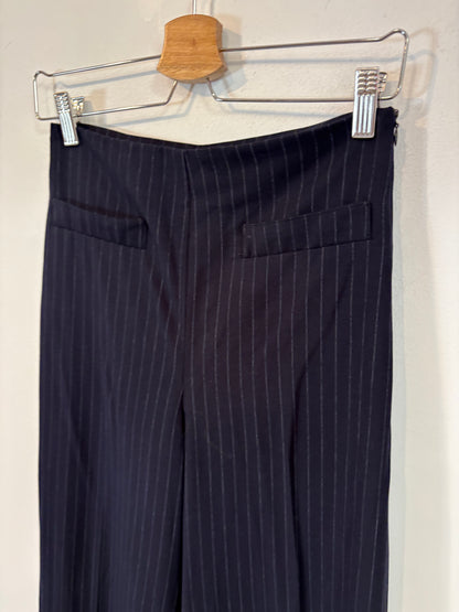 MANGO. Traje de chaqueta fluido rayas
