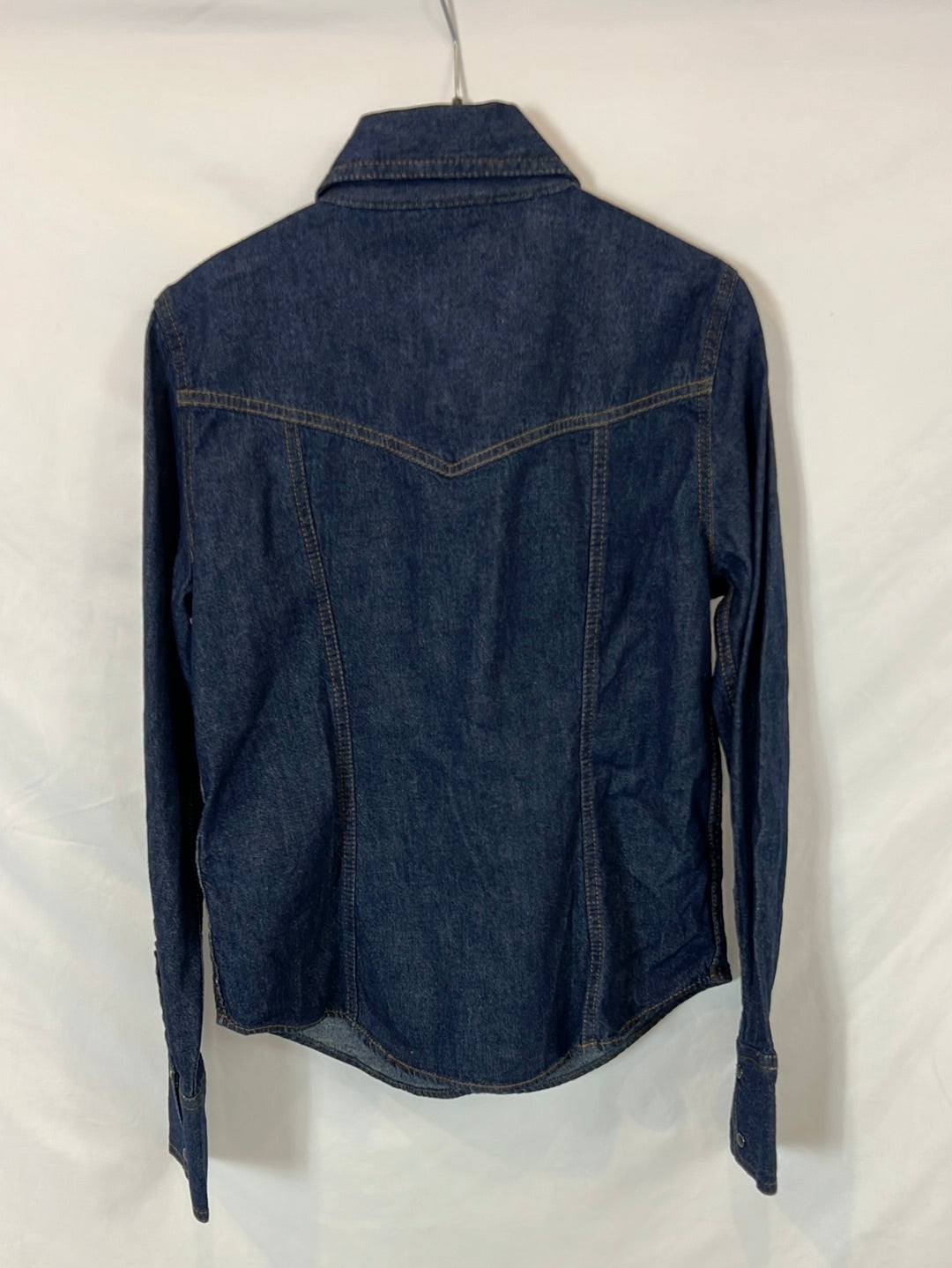 BANANA REPUBLIC. Dark denim shirt. T.S.