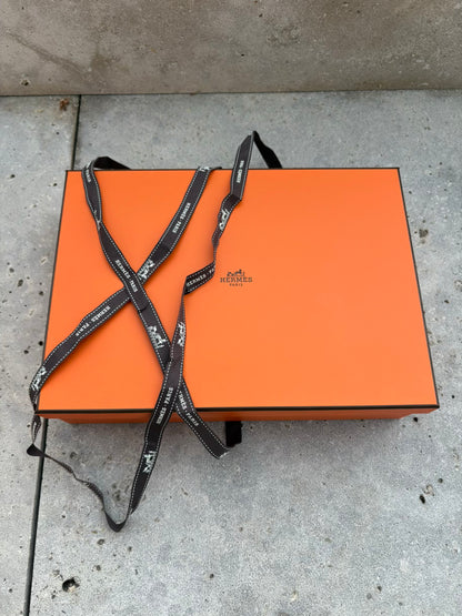 HERMES. Toalla de invitados en naranja