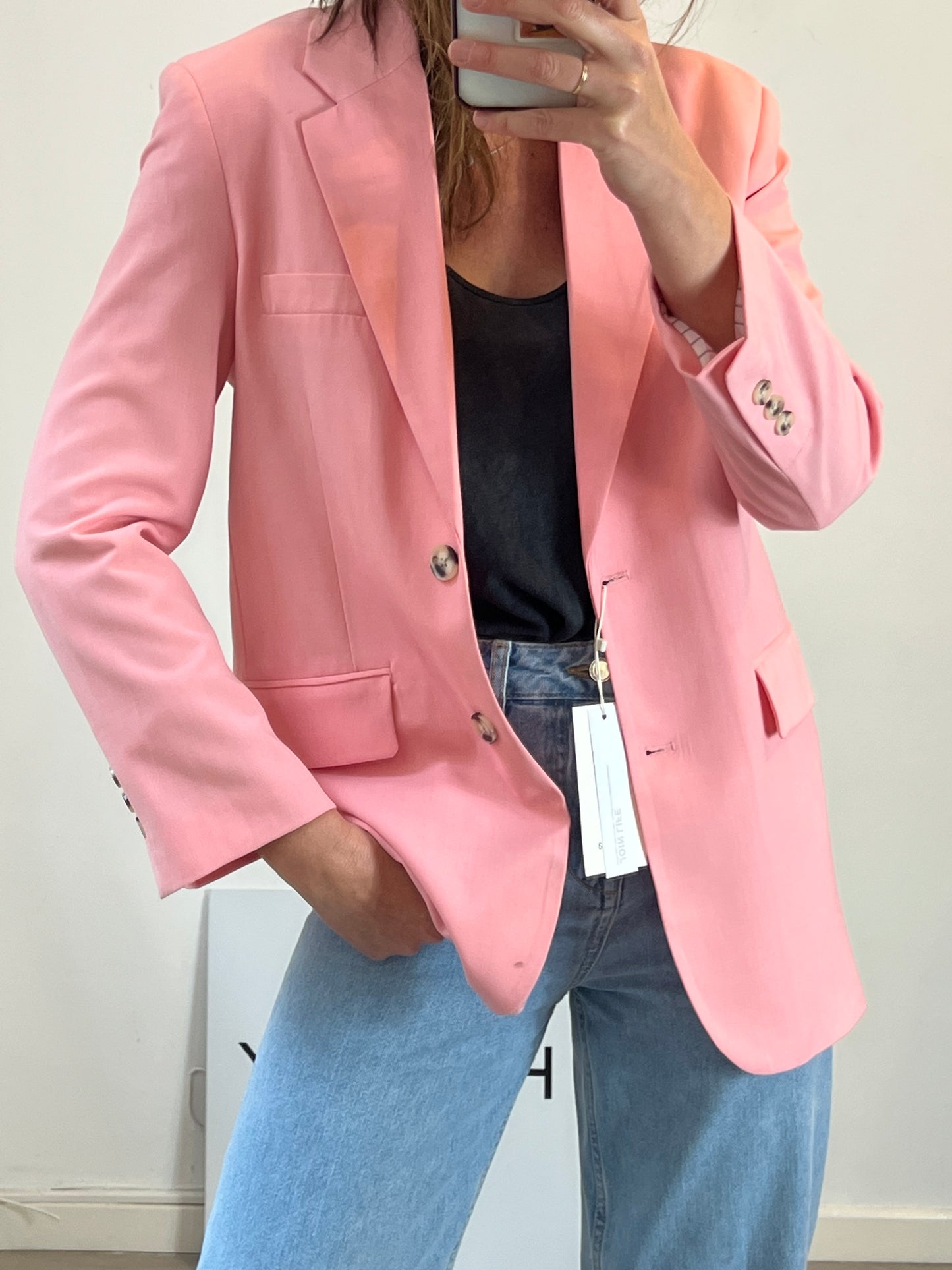 BERSHKA. Blazer rosa fluida. T S