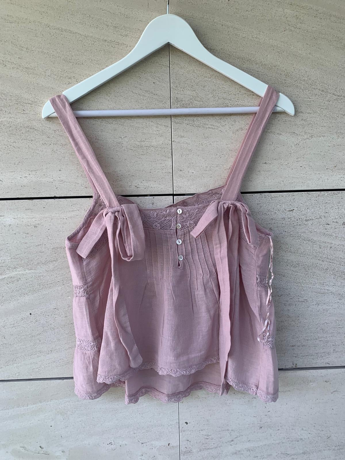 ZARA. Mustard textured back top. TS
