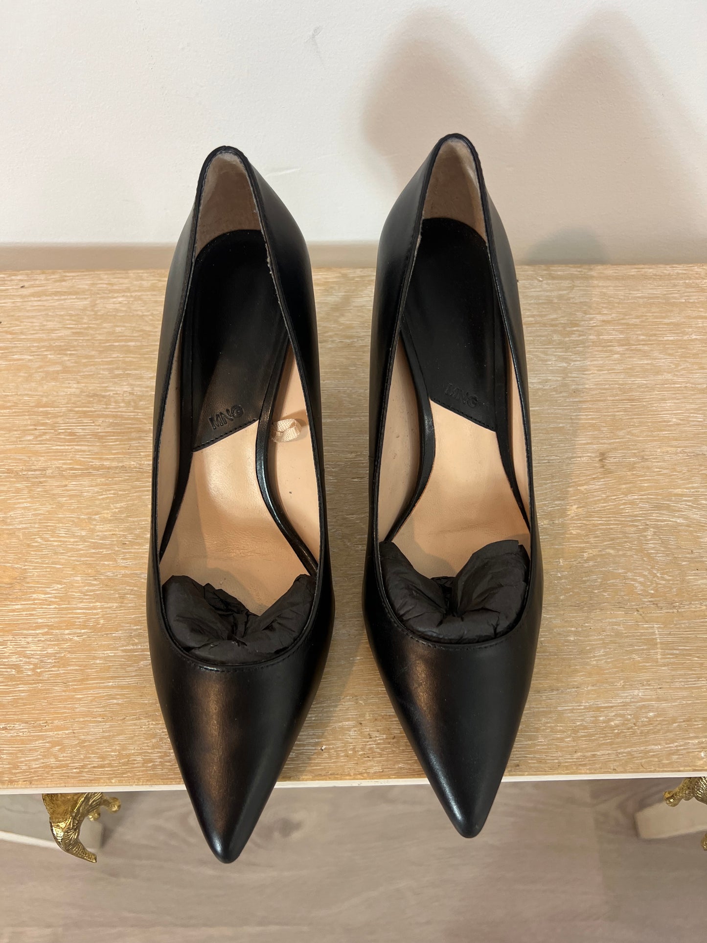 MANGO. Black dress shoes, size 37