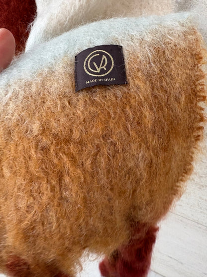MANTAS EZCARAY. Bufanda mohair colores