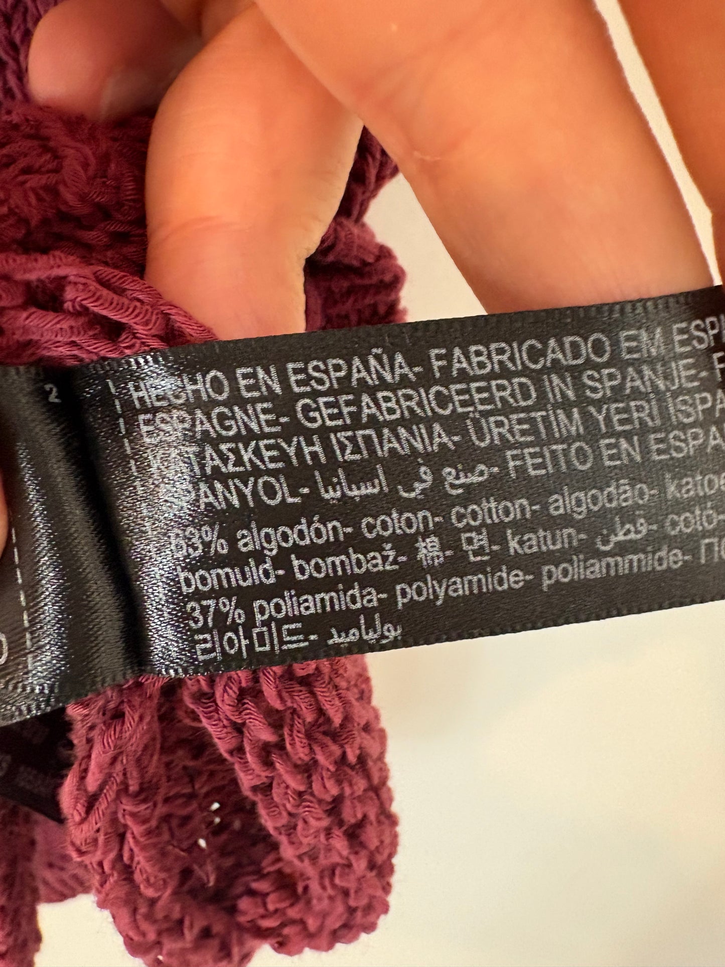 MASSIMO DUTTI. Top burdeos punto  T.xs