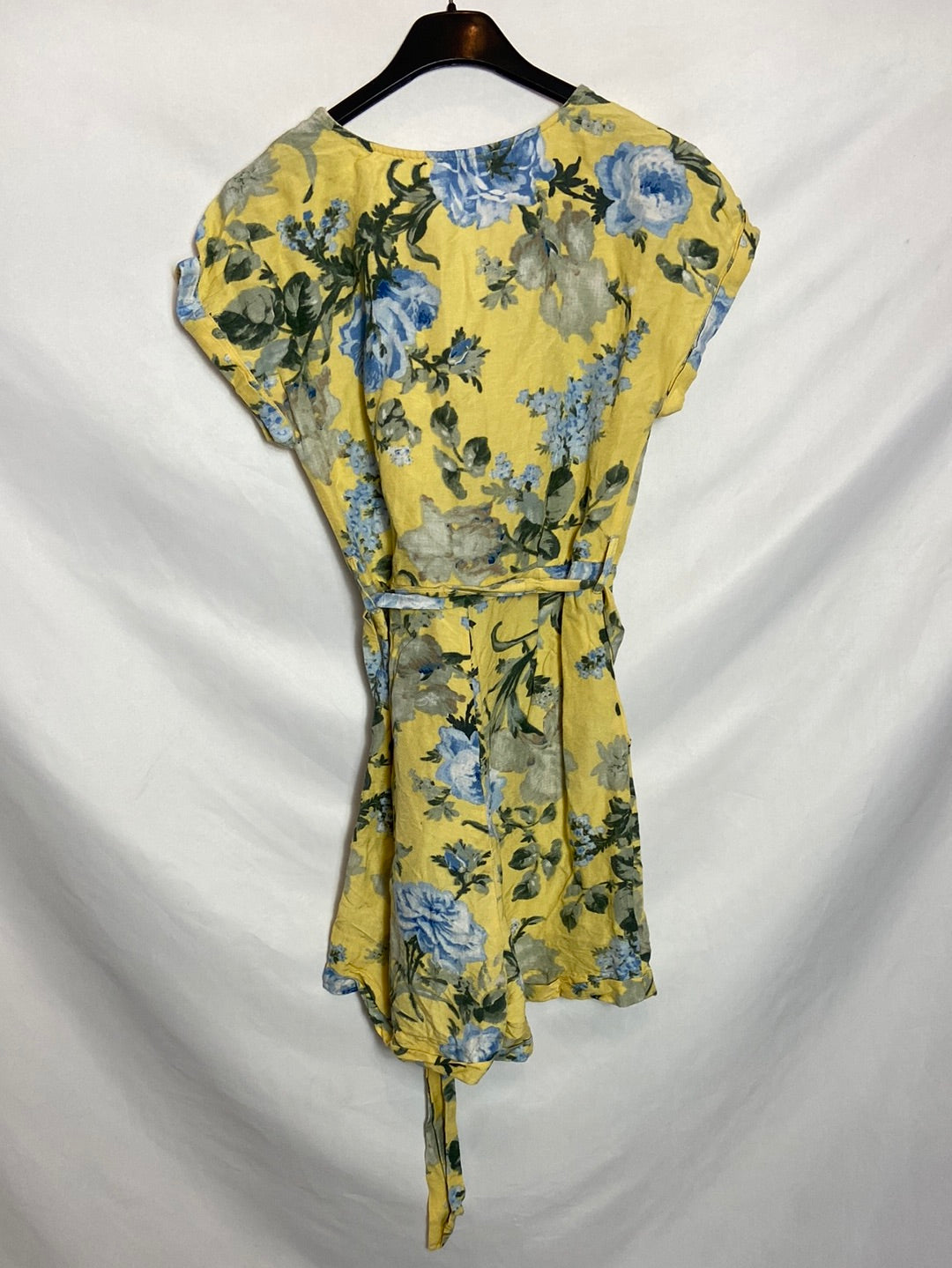 MANGO. Mono corto amarillo estampado T.XS