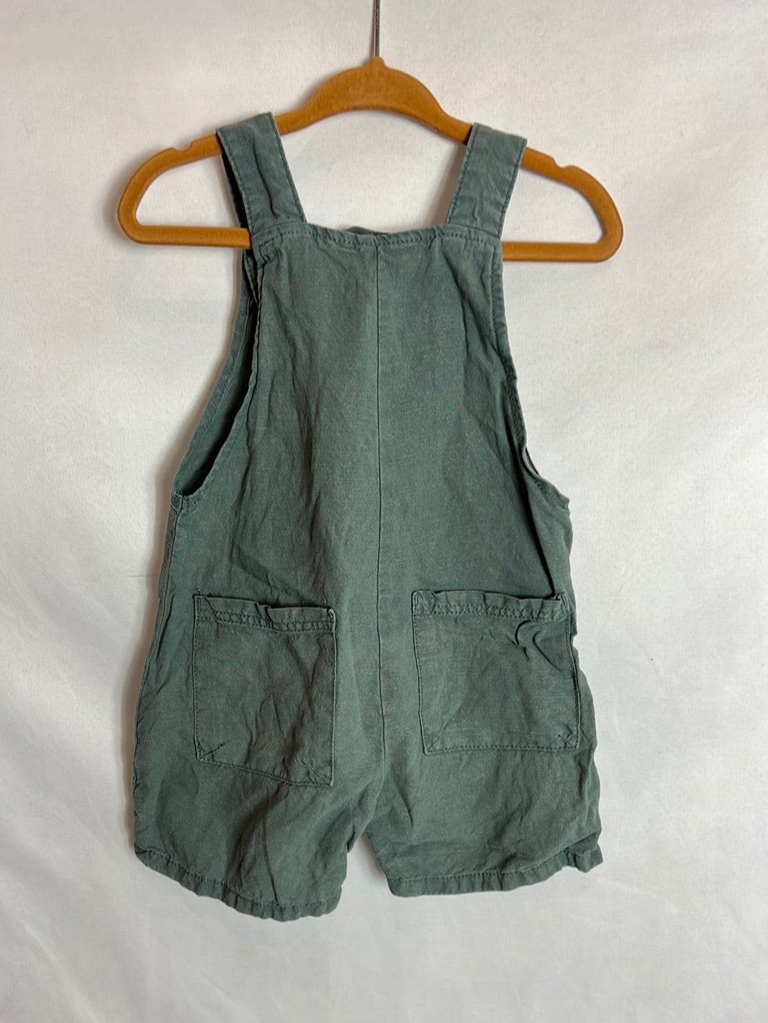 ZARA. Peto lino bebe niño. T 9-12 meses