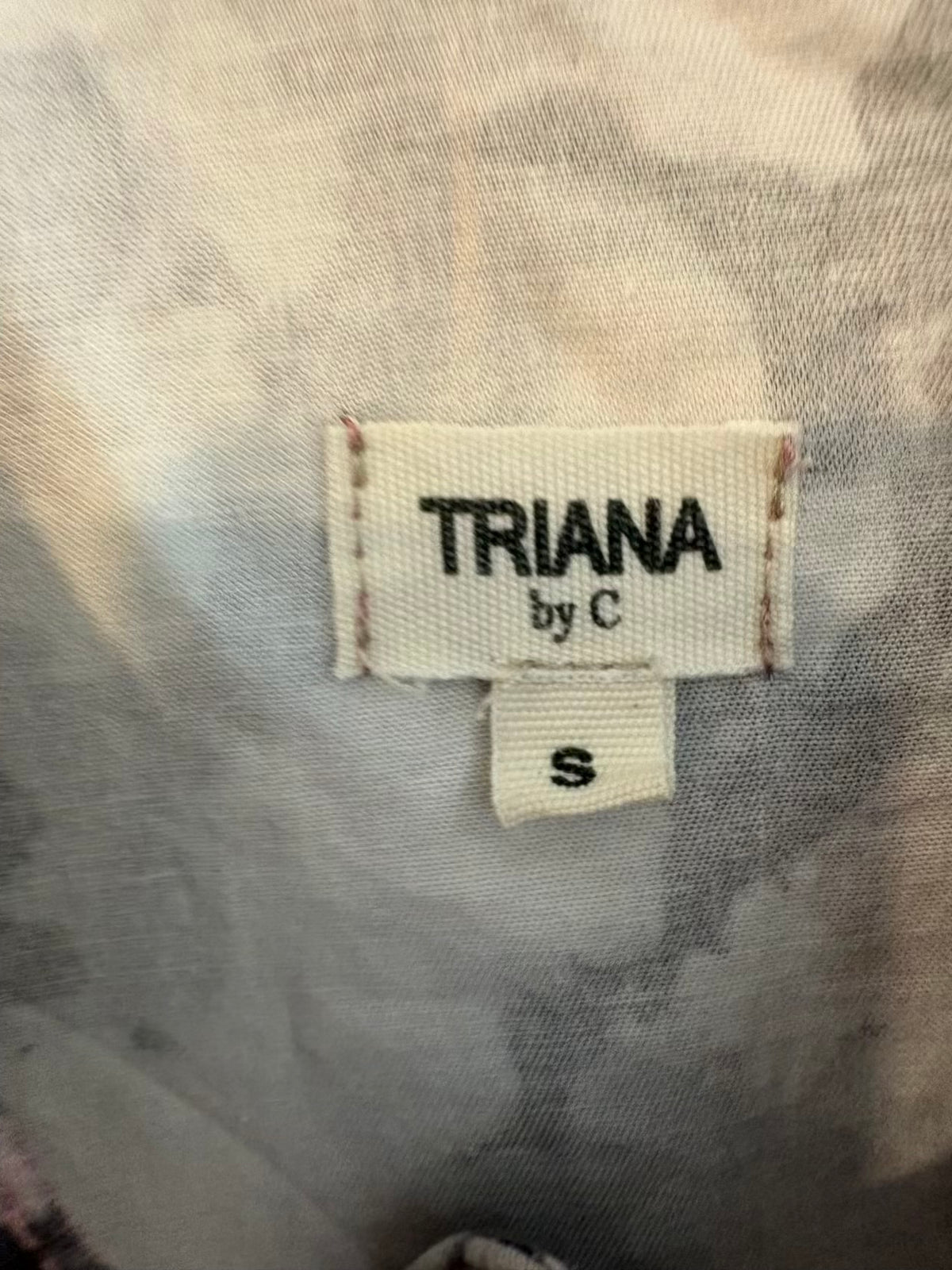 TRIANABYC. Mono largo estampado