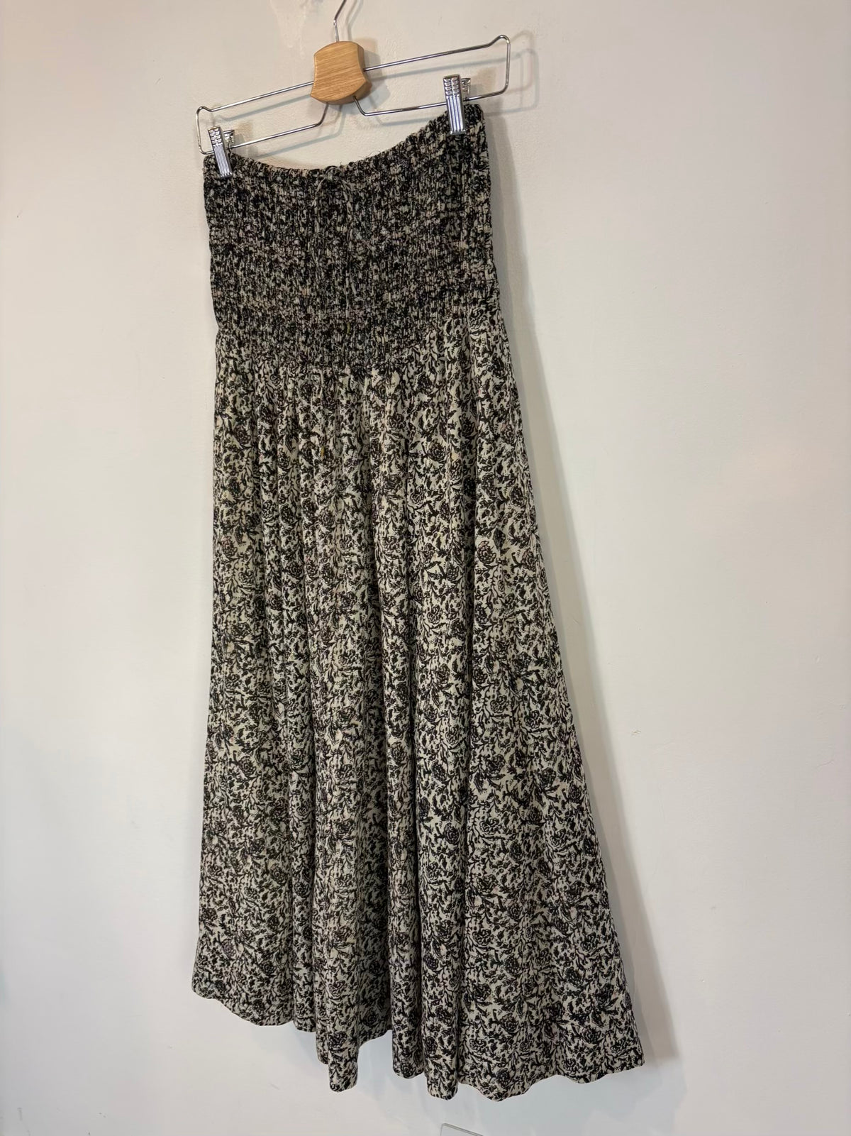 MASSCOB. Falda larga / vestido estampado