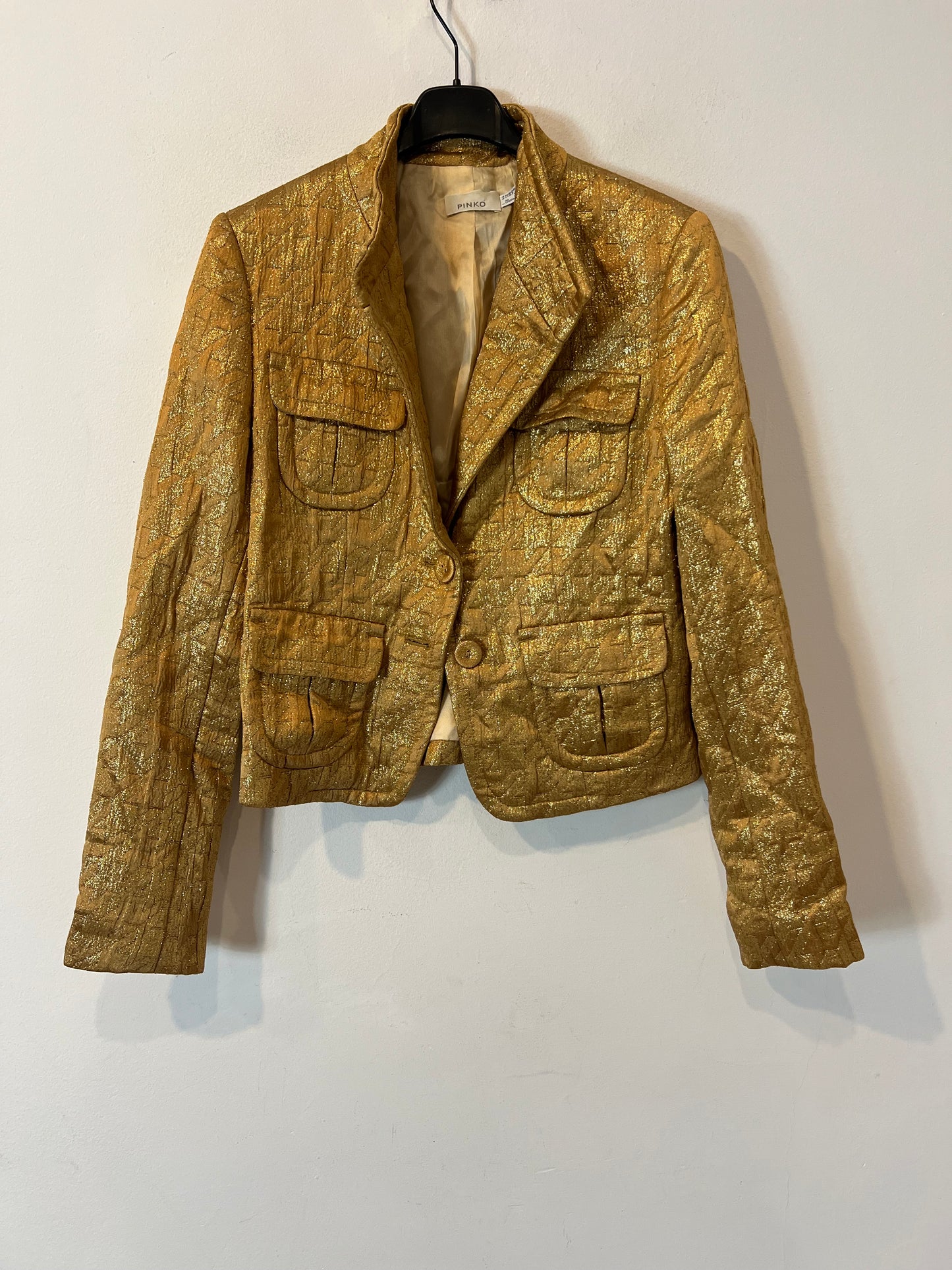 PINKO.Chaqueta dorada T.38