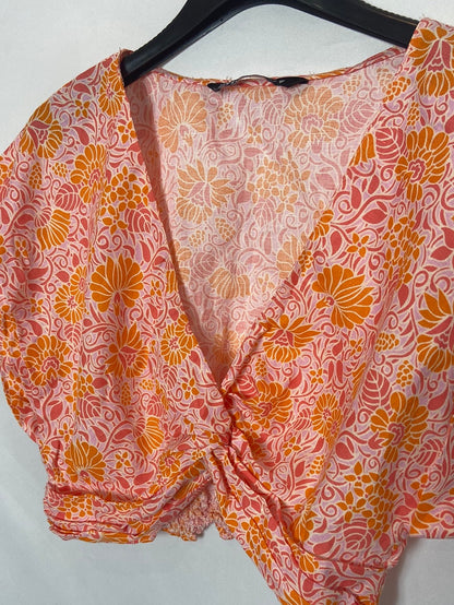ZARA. Orange printed top TS