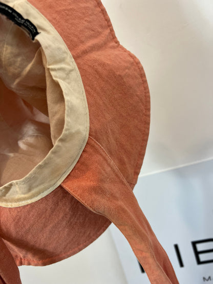 ZARA. Bucket naranja T.s-m