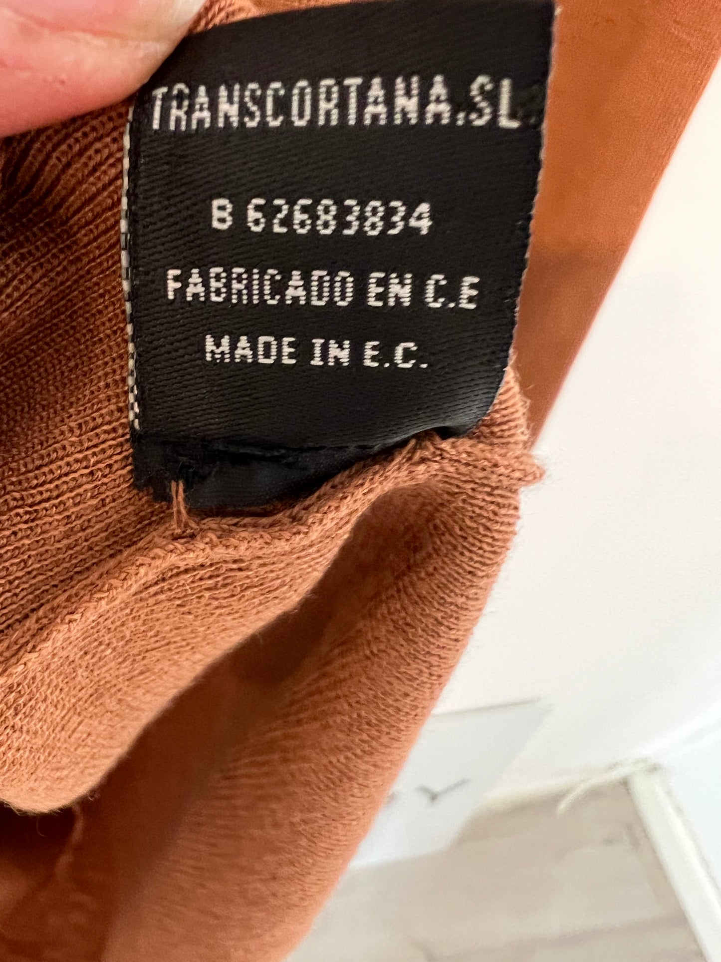 CORTANA. Vestido corto marrón lana. T 36