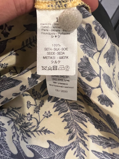 OTRAS. Blusa seda estampada. T M