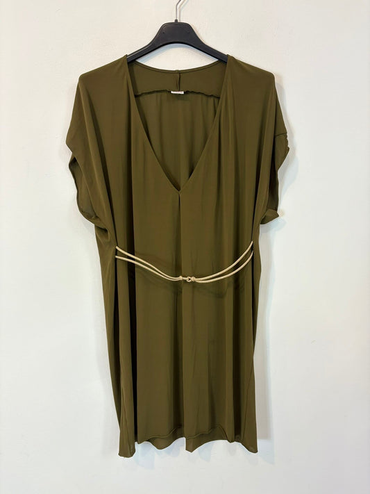 ERES. Vestido corto elástico en verde