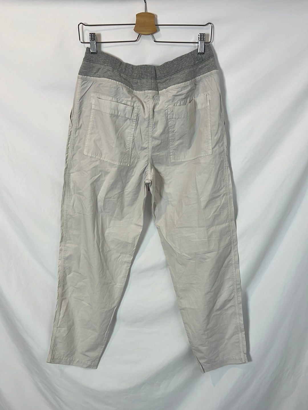 JAMES PERSE. Pantalón beige textura. T 1(36)