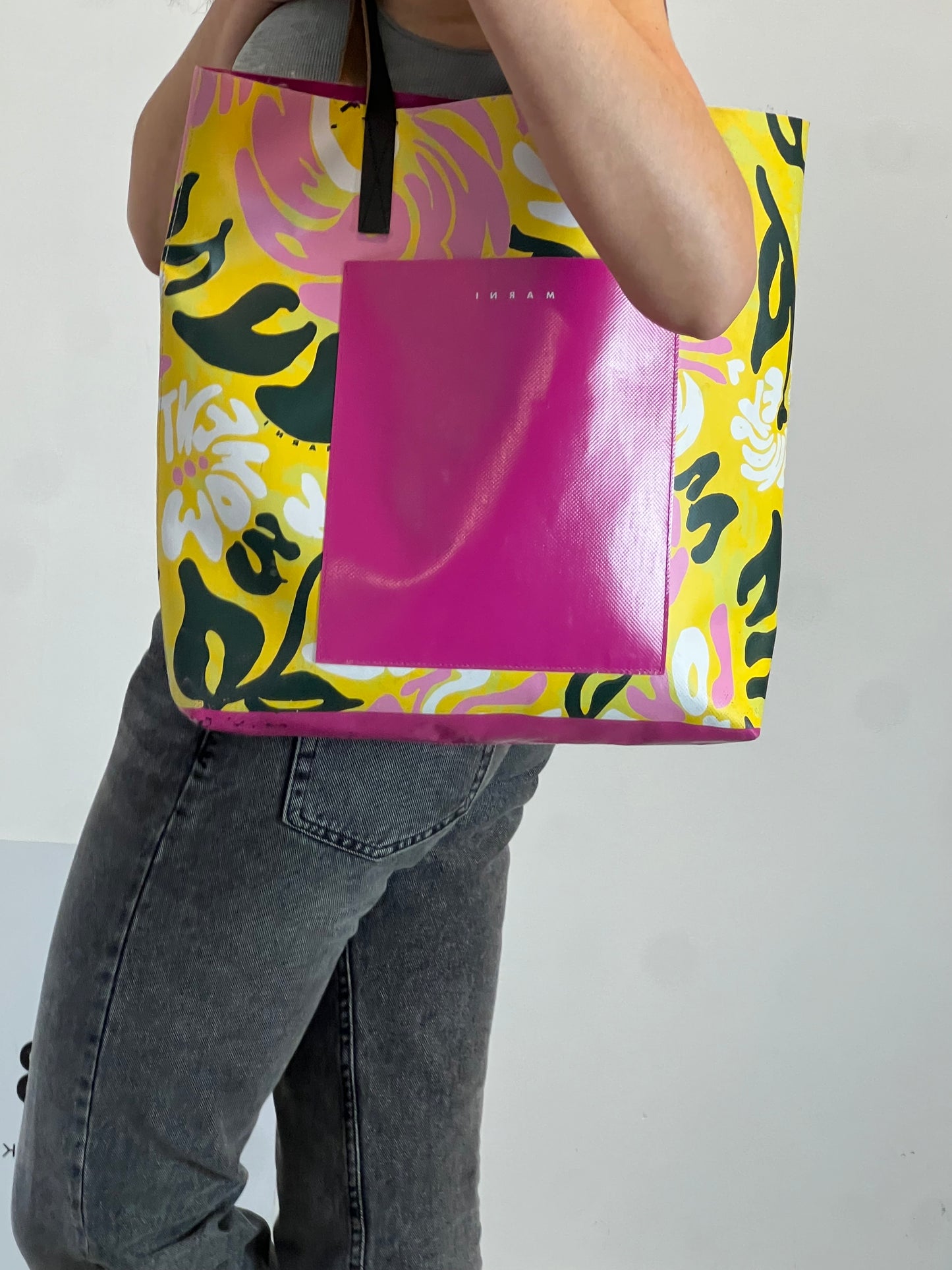 MARNI. Fuchsia printed tote bag (tara)