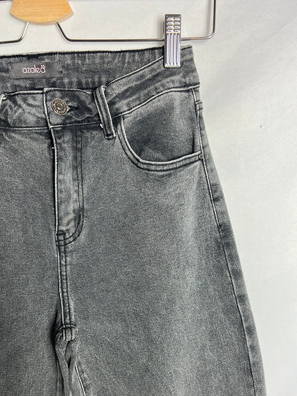 AZALEA. pantalón gris culotte T.s