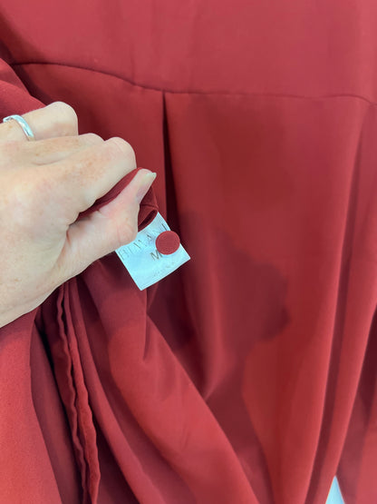 BIMANI. Blusa burdeos botones T.m