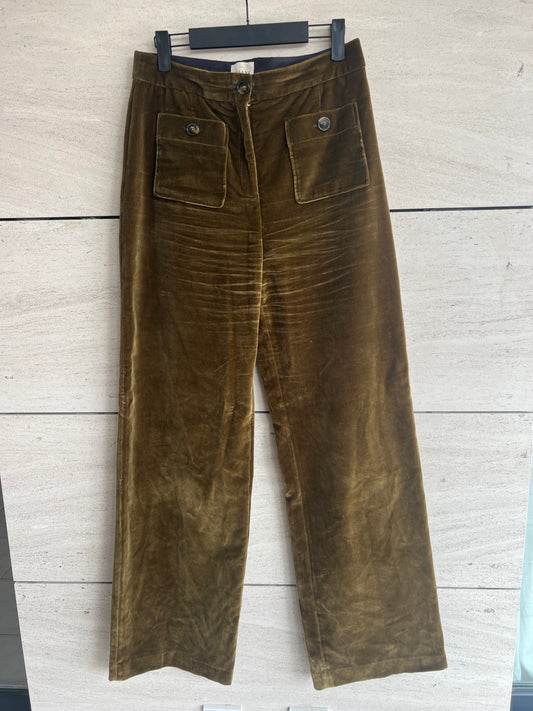 SÉZANE. Pantalón caqui terciopelo. T 38