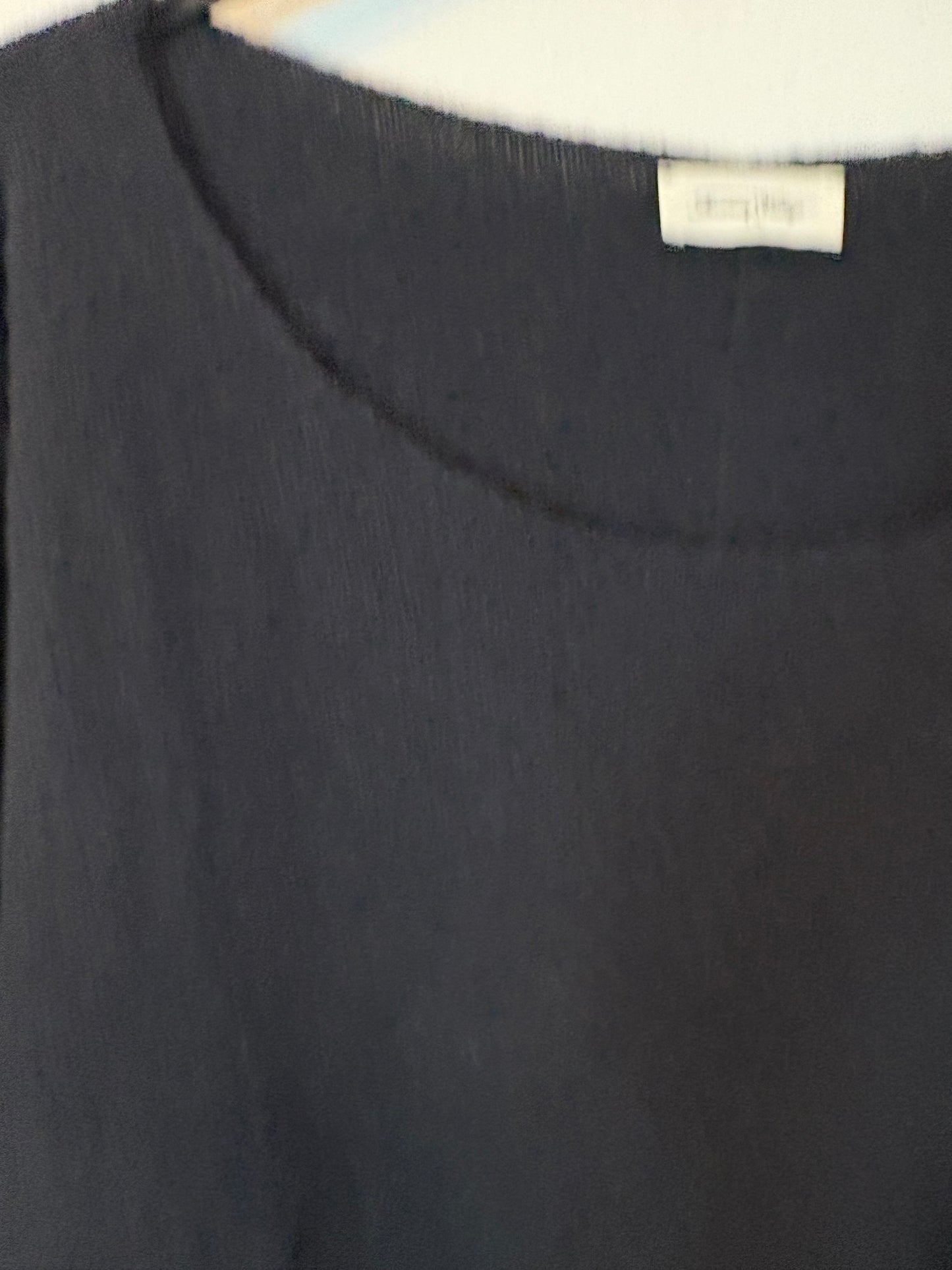 AMERICAN VINTAGE. Jersey negro cuello pico con lana