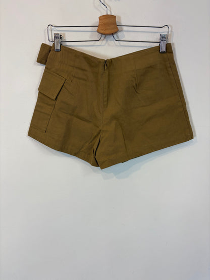 ZARA. Falda pantalón caqui. T S