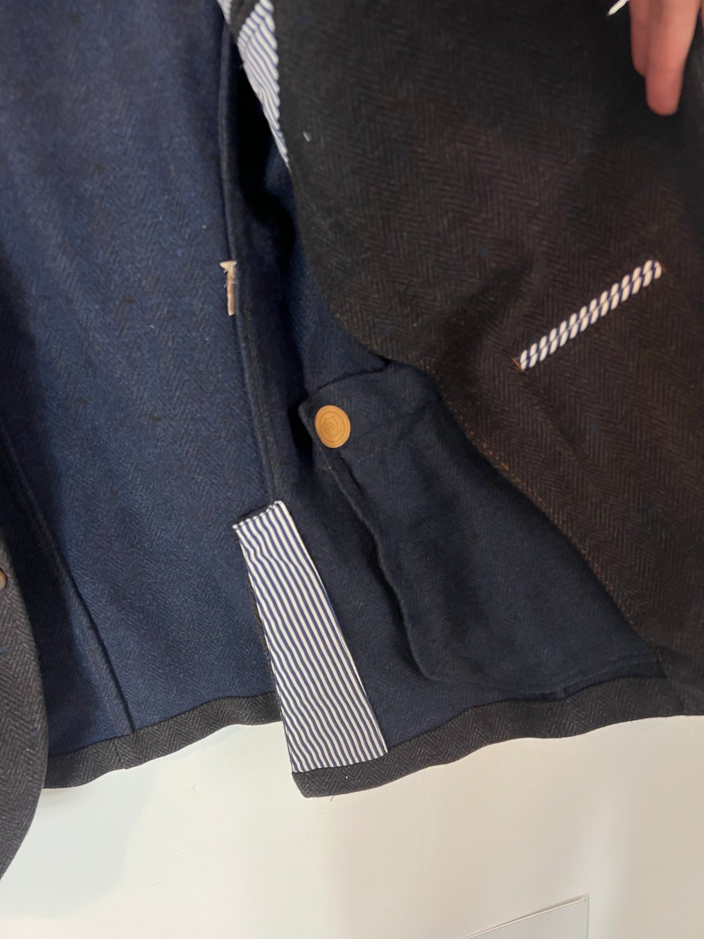 MASSIMO DUTTI. Blazer lana hombre marrón jaspeada. T L