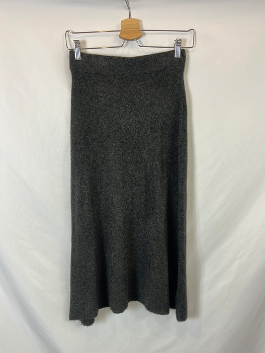 ZARA. Falda midi gris punto T.s