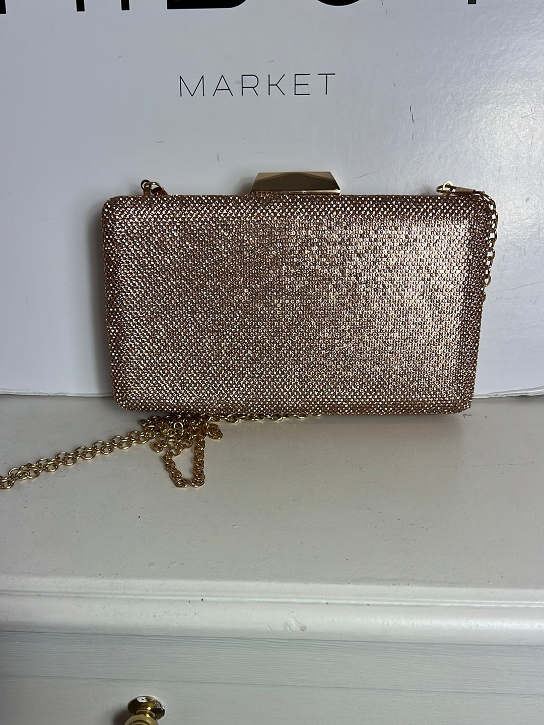 OTRAS. Bolso rígido pedreria