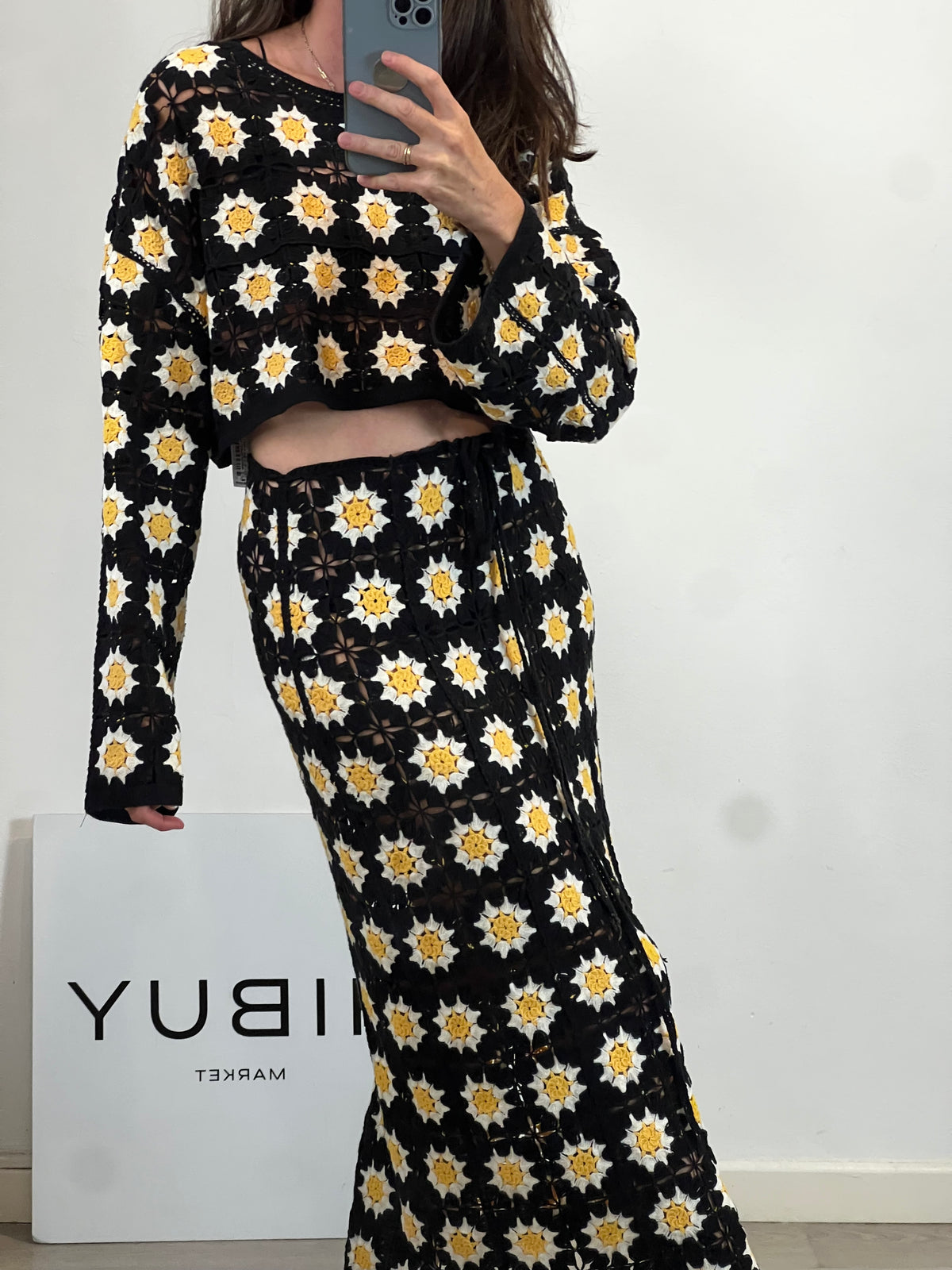 ZARA. Conjunto top y falda croché