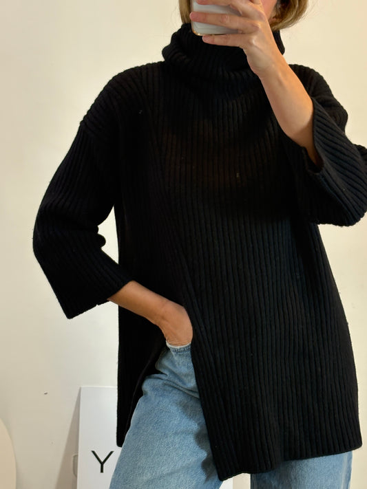 DAWN. Flowy red playsuit. TM