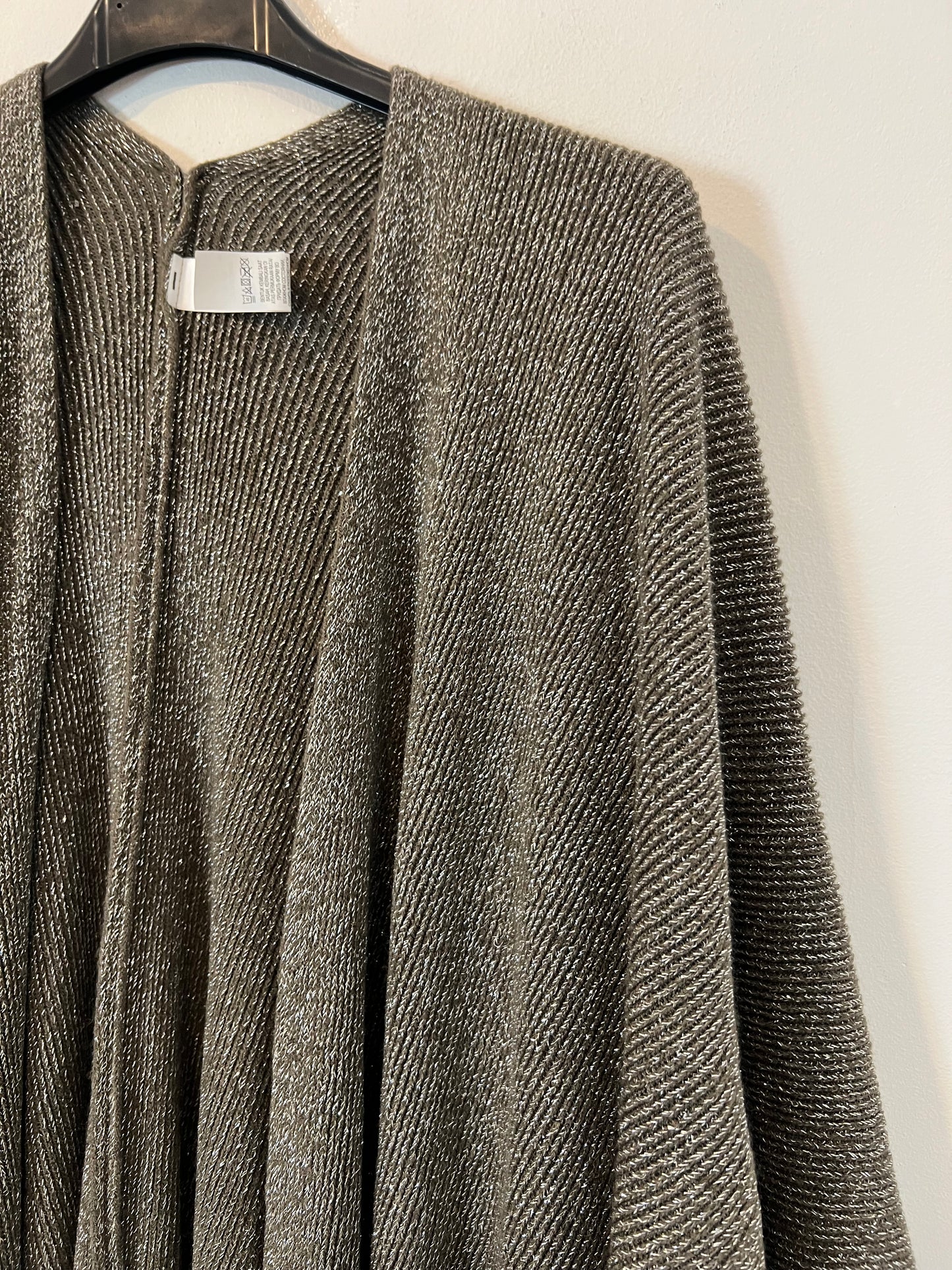 MARKS&SPENCER. Poncho punto gris hilos