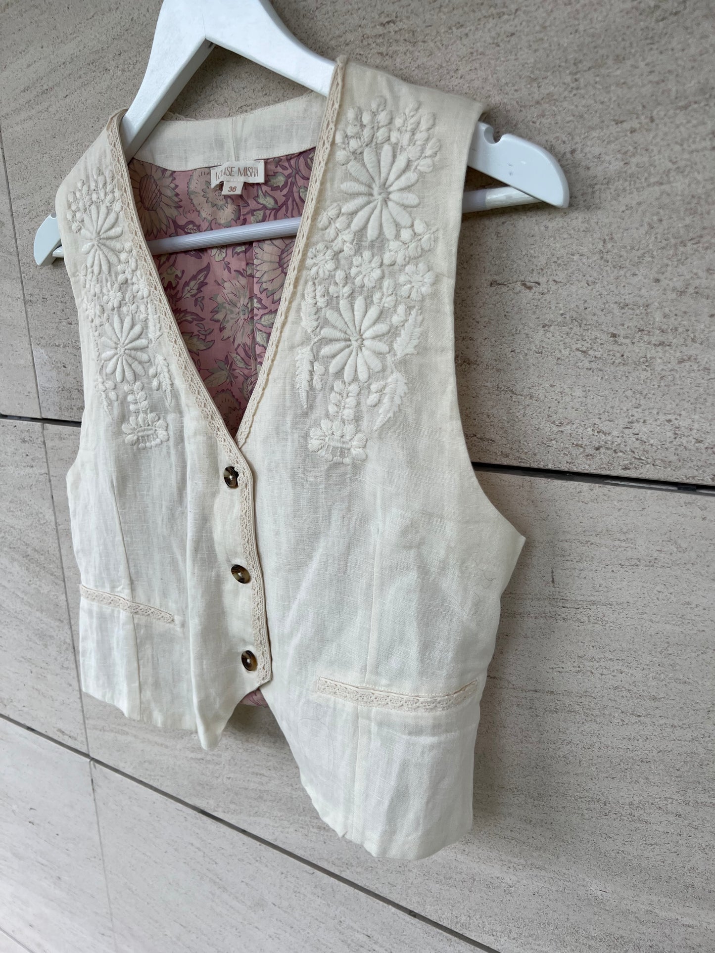 LOUISE MISHA. Beige embroidered vest, size 36
