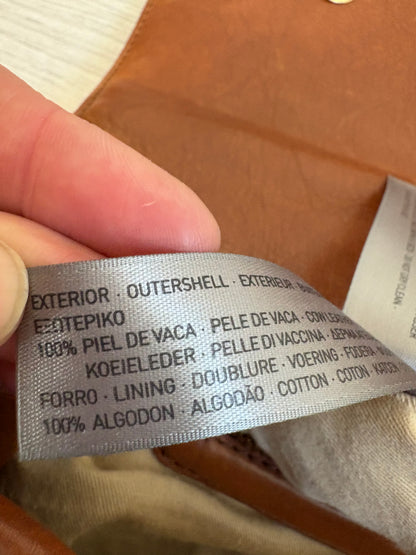 UTERQÜE. Bolso piel camel