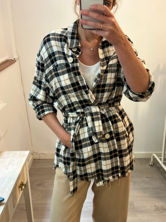 ZARA. Chaqueta cuadros cinturón. T S