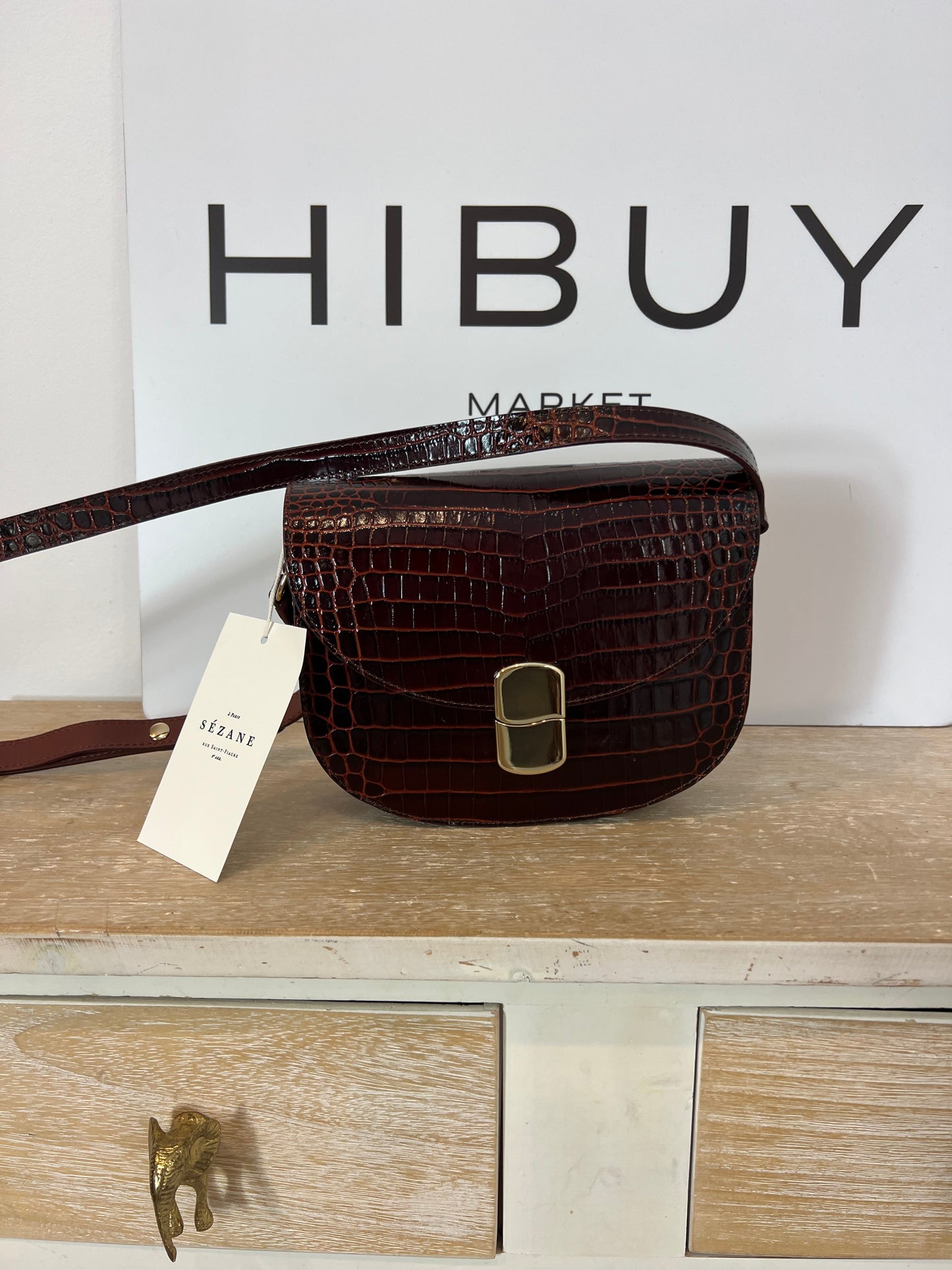 SEZANE. Bolso burdeos cocodrilo