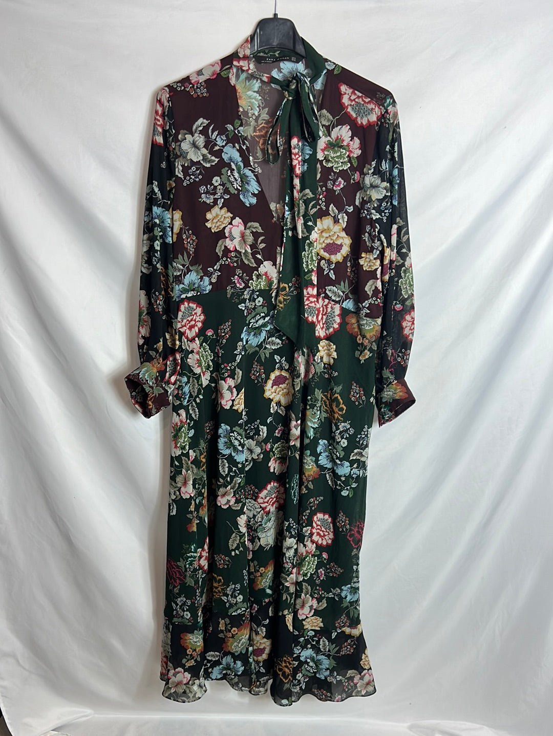 ZARA. Long green floral dress, size XL