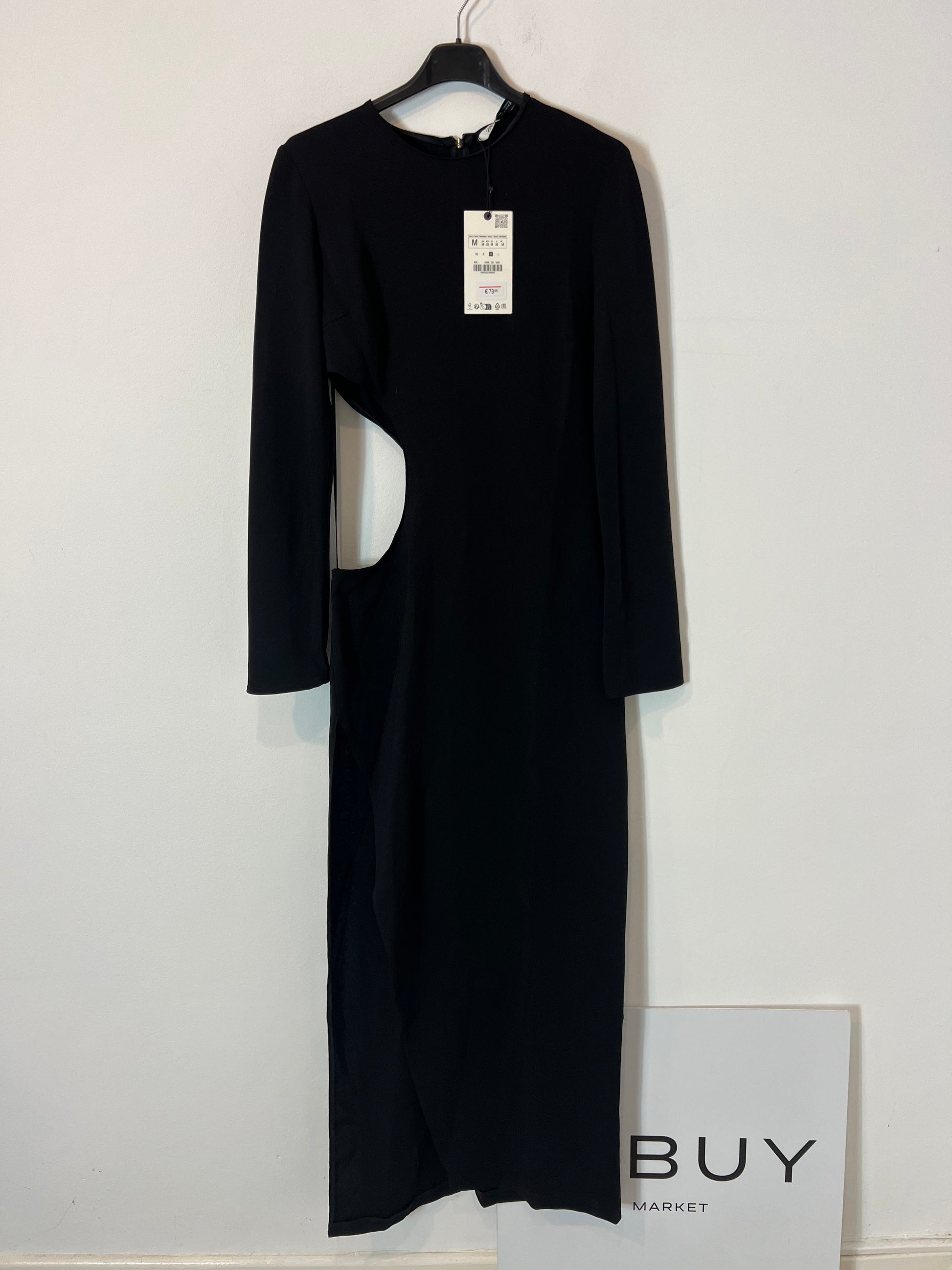 ZARA. Long black dress with slit. TM Hibuy market ZARA. Long black dress with slit. TM Hibuy market