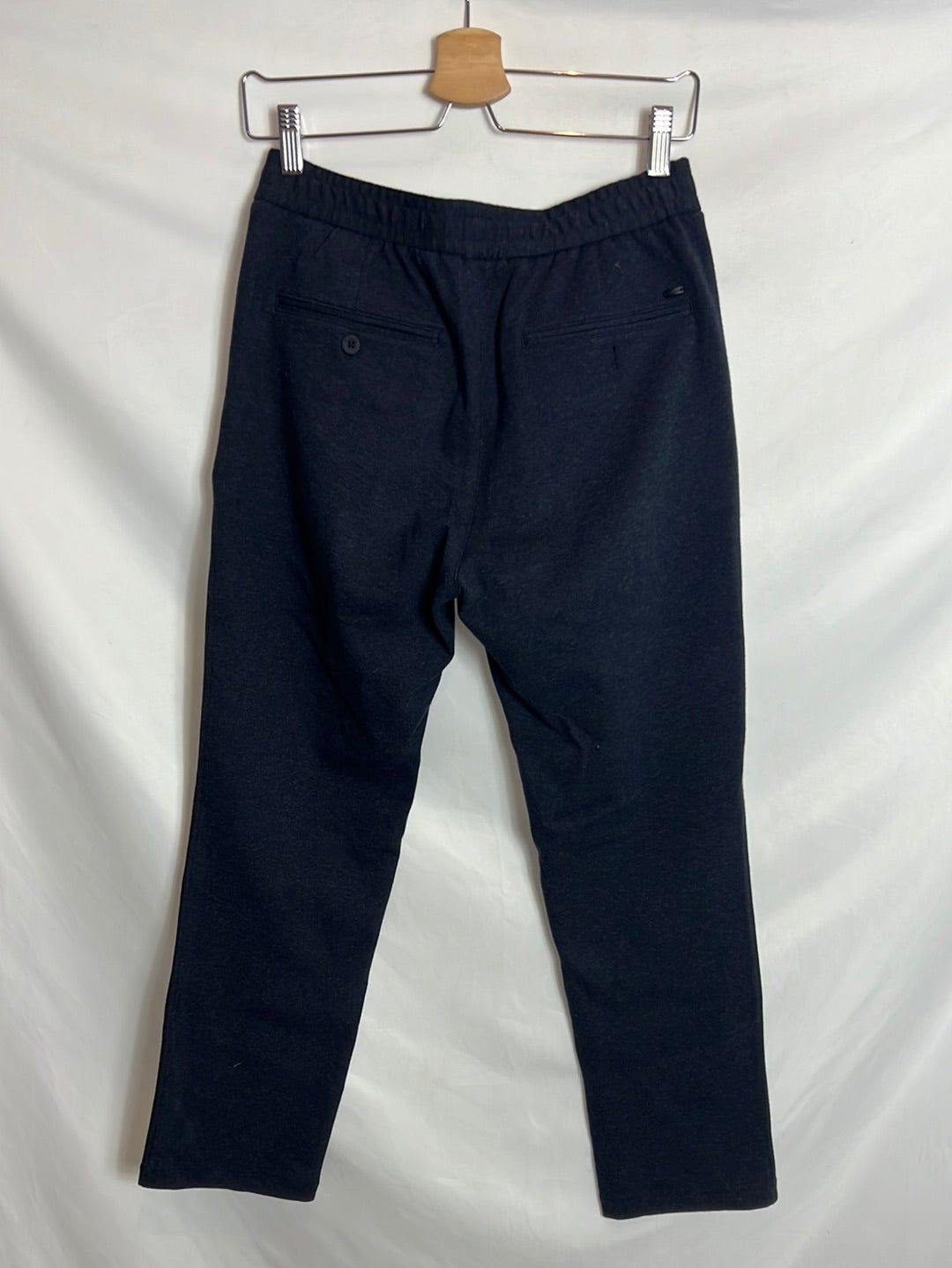 MASSIMO DUTTI. Pantalón azul estilo jogger. T S
