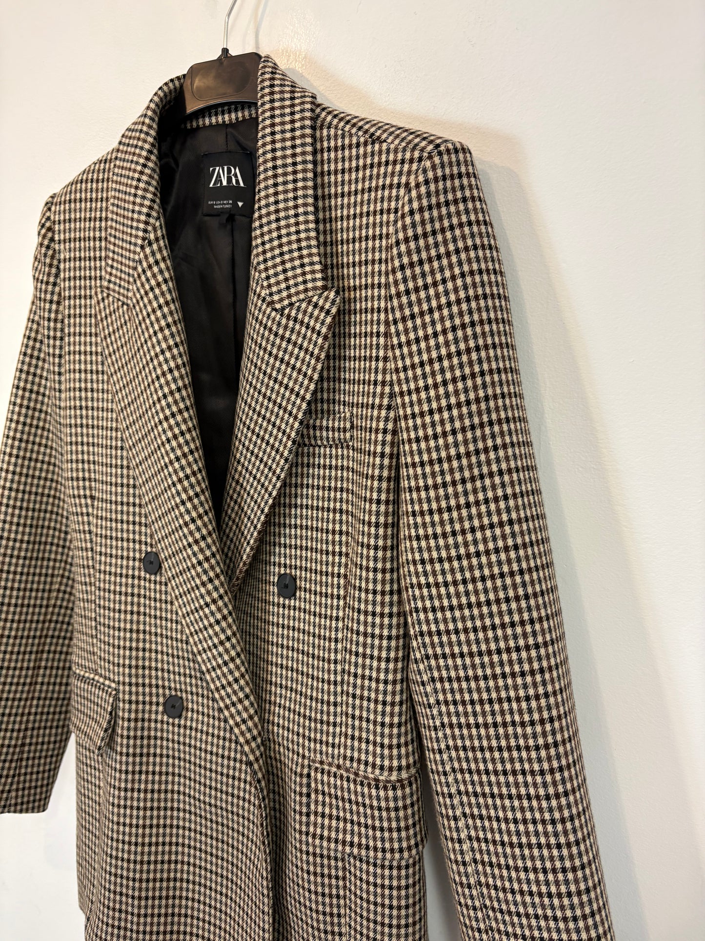 ZARA. Mustard textured back top. TS