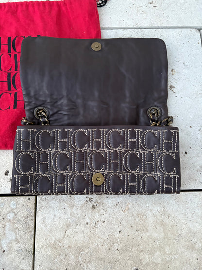 CAROLINA HERRERA. Bolso clutch marrón piel