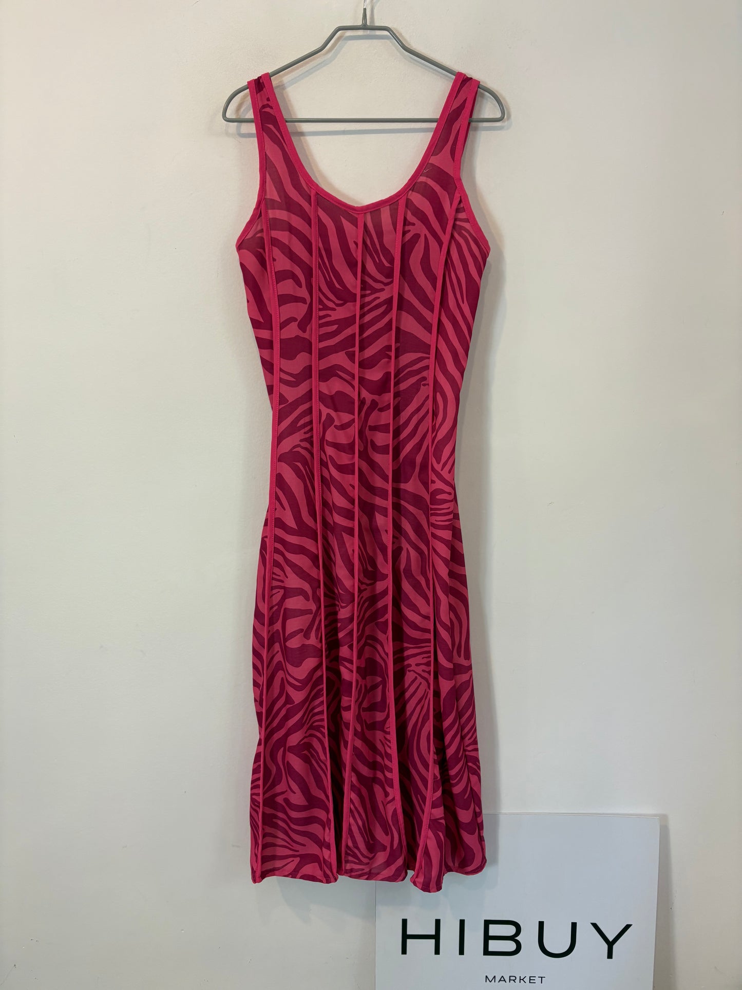 Vestido midi rosa estampado